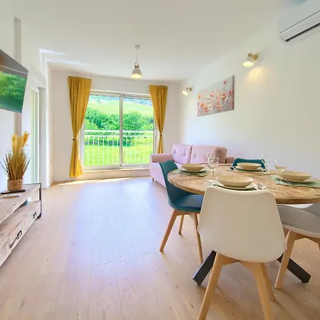 Sara & Kiki Lejlighed Baška