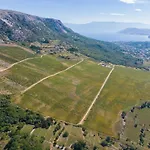 Sara & Kiki Lägenhet Baška