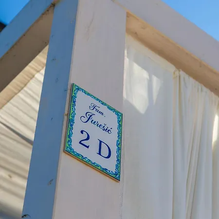 Sara & Kiki * Baška