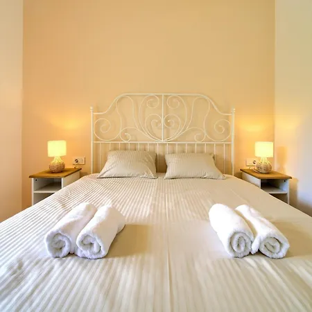 아파트 Sara & Kiki