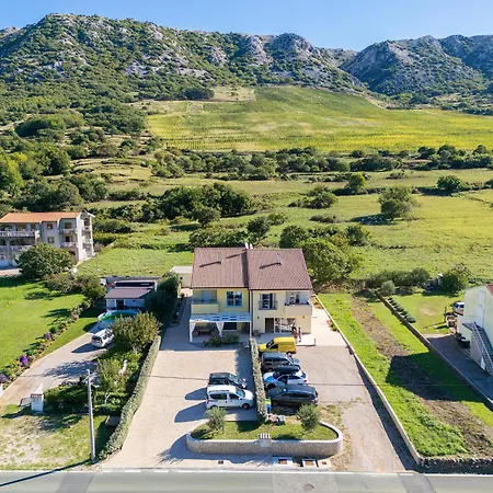 Sara & Kiki * 바슈카