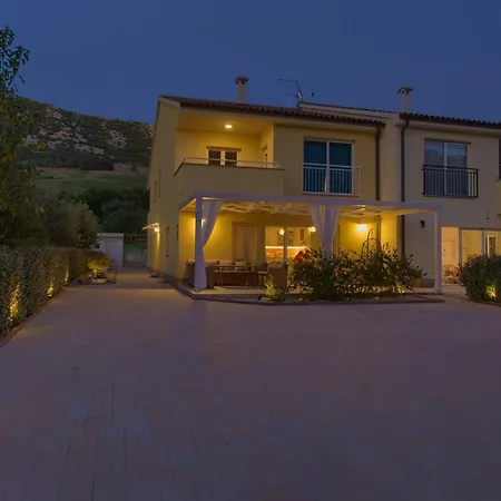 Sara & Kiki * 바슈카